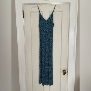 Target / a new day blue floral maxi sundress
